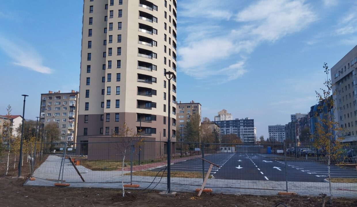 IMG-73a4755d4f93f507c7028f2731d02756-V