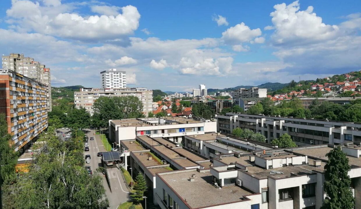 IMG-bc90ea31dff25d71287d5b83fcaa8045-V