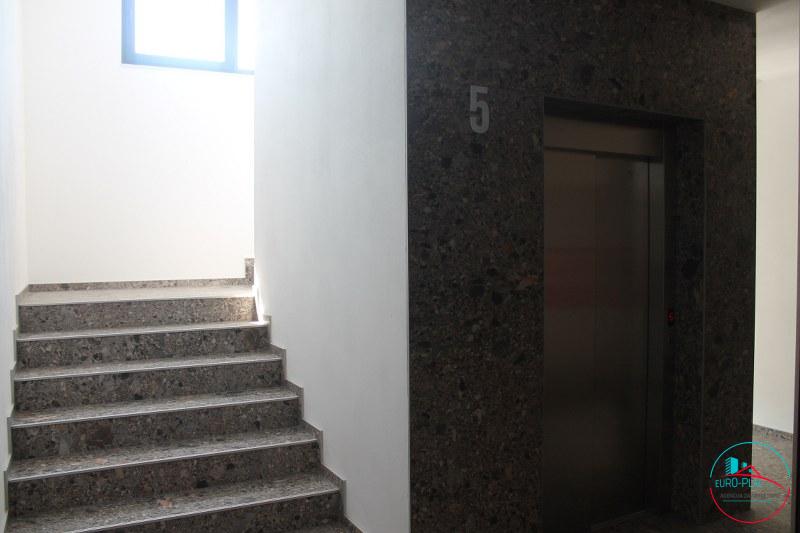 bdd76c4631e96683ada5ae57b8aba417