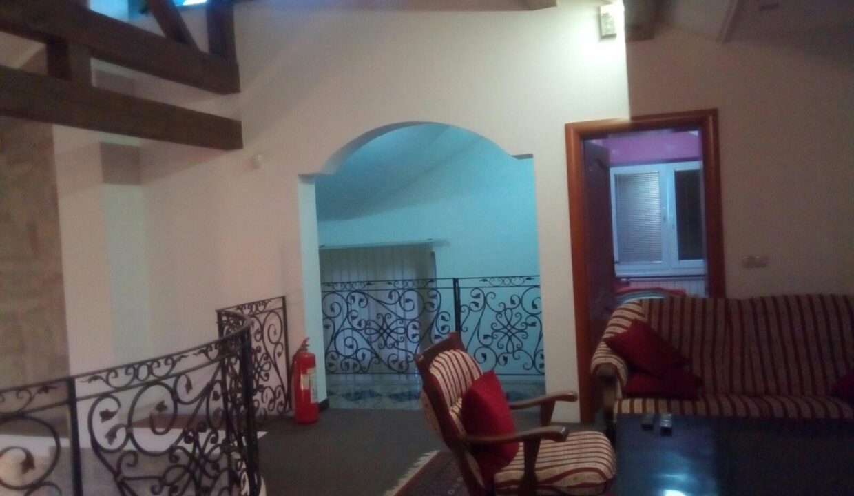 IMG-2ad3106aa7c145c40af5eb6f373d14ce-V