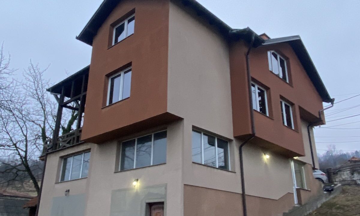 IMG-2ba59d0200aaf791692fd2467ca0a78b-V