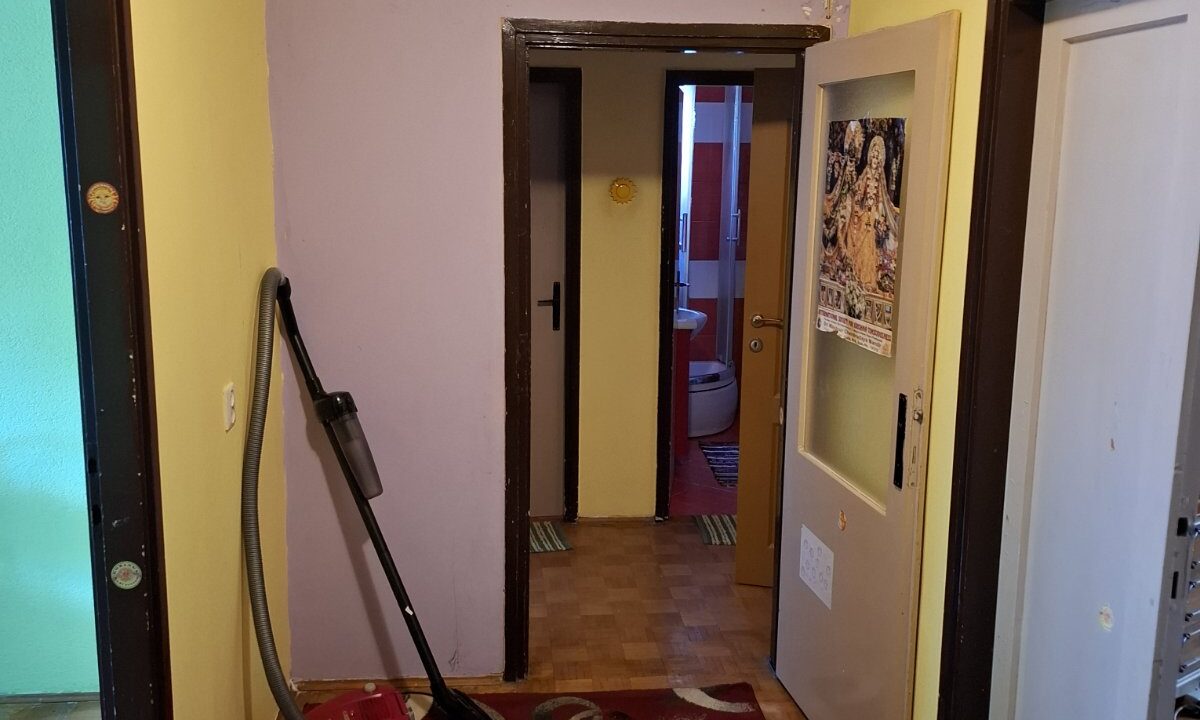 IMG-871d1bcdedb4baf9d38019af408860bc-V