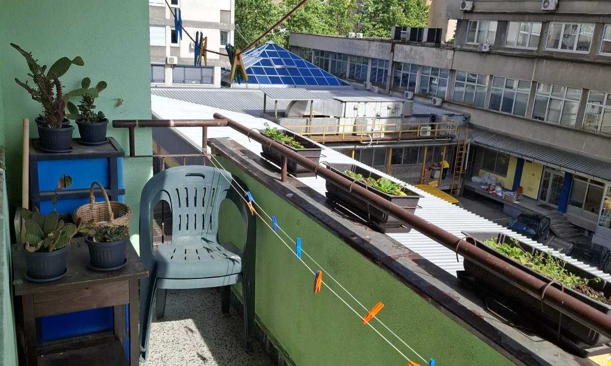 IMG-a4b95ca7484b587bebe408a4da867eac-V